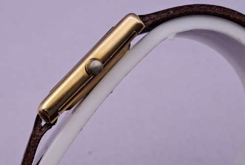 Vintage 18K Electroplated Gold Raymond Weil 9006 Geneve Quartz Swiss watch -working