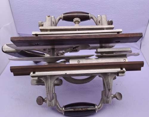 1940`s Stanley Universal Plane No.55 with all 55 cutters in Original wooden Box -Excellent