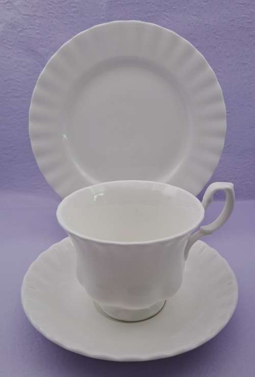 Royal Albert REVERIE Trio Bone China England (9 Available)