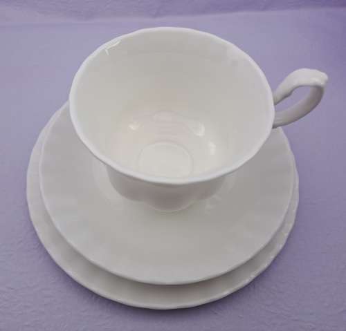Royal Albert REVERIE Trio Bone China England (9 Available)