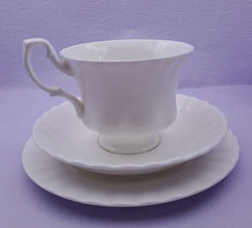 Royal Albert REVERIE Trio Bone China England (9 Available)