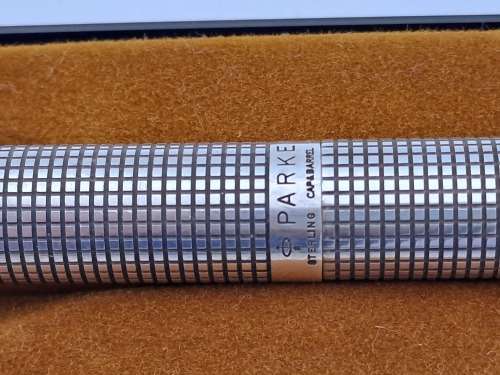 Vintage STERLING .925 SILVER Cap&Barrel  Parker Fountain pen with 14kt Gold Nib-USA