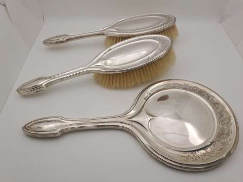 4 pc 1910 Hallmarked Sterling .925 Silver Vanity set by Samuel M.Levi-Berlingham
