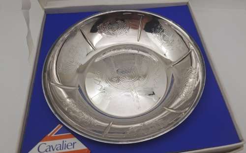 Silver Plated The Twisted bowl by the cavalier - Made in England -Celtic Kings Emblem