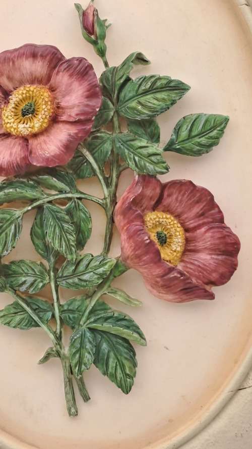 Hand Painted Marks & Spencer Wall Plate with wire stand 210x147x20mm