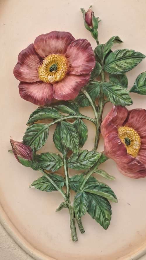 Hand Painted Marks & Spencer Wall Plate with wire stand 210x147x20mm