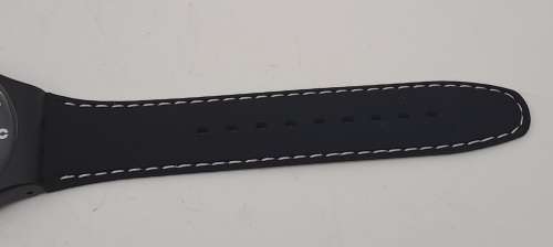 Pre-owned UNUSED Swiss Made SWATCH watch -Working