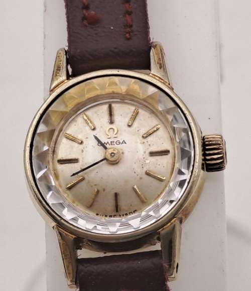 Pre-owned Vintage Ladies OMEGA windup watch - working