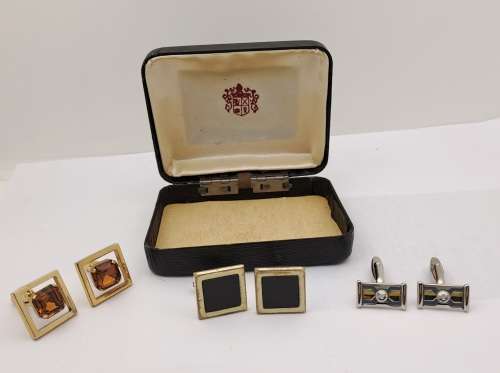 3 pairs of Vintage Cufflinks In box