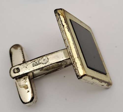 3 pairs of Vintage Cufflinks In box