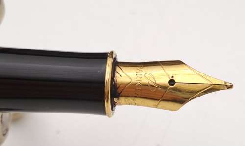 Pre-owned 3 Vintage Black and Gold Parker set - Fountain Pen Ink Tested,Rollerball &Pencil in Case