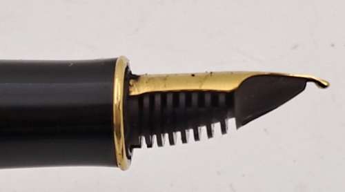 Pre-owned 3 Vintage Black and Gold Parker set - Fountain Pen Ink Tested,Rollerball &Pencil in Case