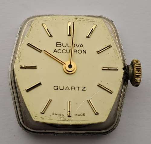 Vintage Ladies BULOVA  ACCUTRON Quartz Watch in Box- Working