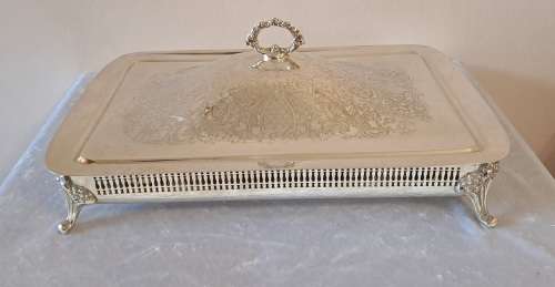 Large   Silver-Plate Entree serving Dish with lid.