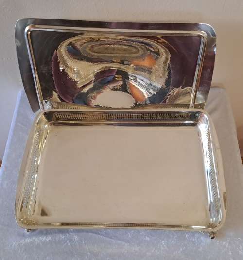 Large   Silver-Plate Entree serving Dish with lid.