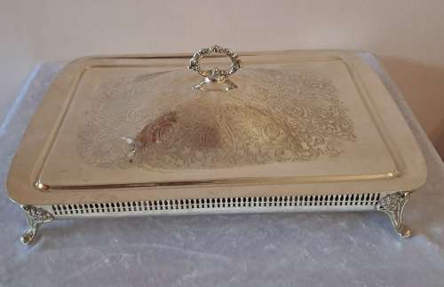 Large   Silver-Plate Entree serving Dish with lid.