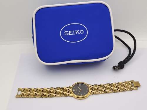 Pre-owned Seiko Quartz watch Japan Movement 7N29 Fo50-Co1-in Case-Working