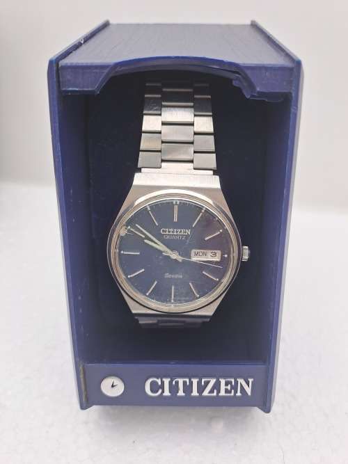 Pre-owned Vintage Mens CITIZEN Seven Quartz Watch 4-281802 KT- Serial 11204008 - Working -in Case