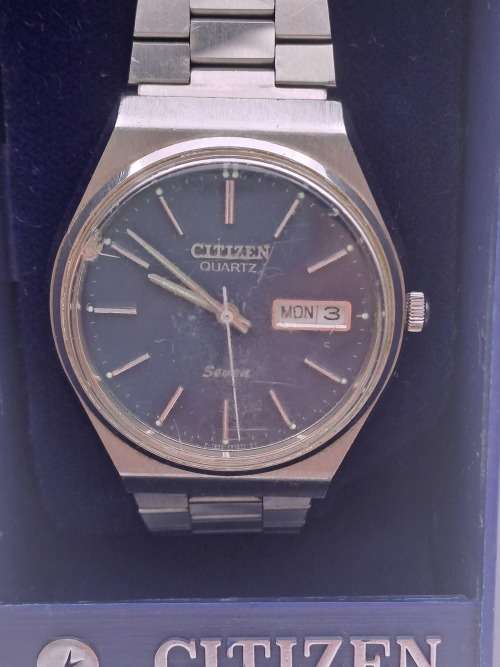 Pre-owned Vintage Mens CITIZEN Seven Quartz Watch 4-281802 KT- Serial 11204008 - Working -in Case