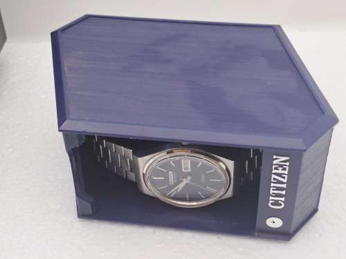 Pre-owned Vintage Mens CITIZEN Seven Quartz Watch 4-281802 KT- Serial 11204008 - Working -in Case