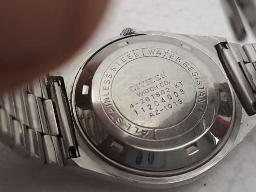 Pre-owned Vintage Mens CITIZEN Seven Quartz Watch 4-281802 KT- Serial 11204008 - Working -in Case