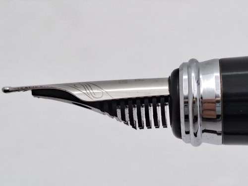 Pen Gift Set- Ballpoint Pen,Rollerball and  Fountain Pen with Iridium Point in Leather Case