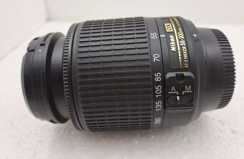 Pre-owned Nikon DX AF-S Nikkor 55-200mm 1:4-5.6GED Lens -Good Condition with Caps
