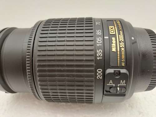 Pre-owned Nikon DX AF-S Nikkor 55-200mm 1:4-5.6GED Lens -Good Condition with Caps