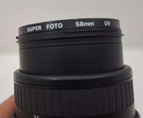 Pre-Owned Sigma 70-300mm 1:4-5.6 DL Macro Lens for Pentax camera
