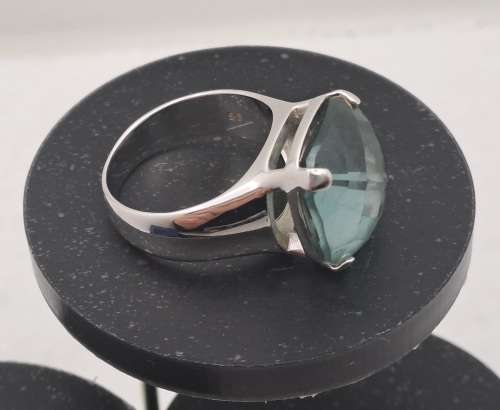 Pre-Owned Light Turquoise Swarovski Crystal Ladies Dress ring - Boxed.