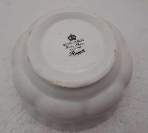 Vintage Royal Albert REVERIE Bone China  Sugar Pot -Mint condition.