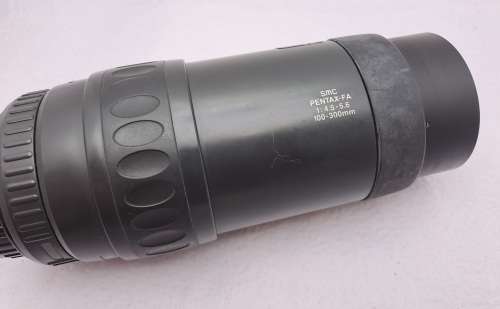 Pre-Owned SMC Pentax-FA 1:45-5,6 100-300mm Power Zoom Lens with Caps-Lens Mount Pentax K