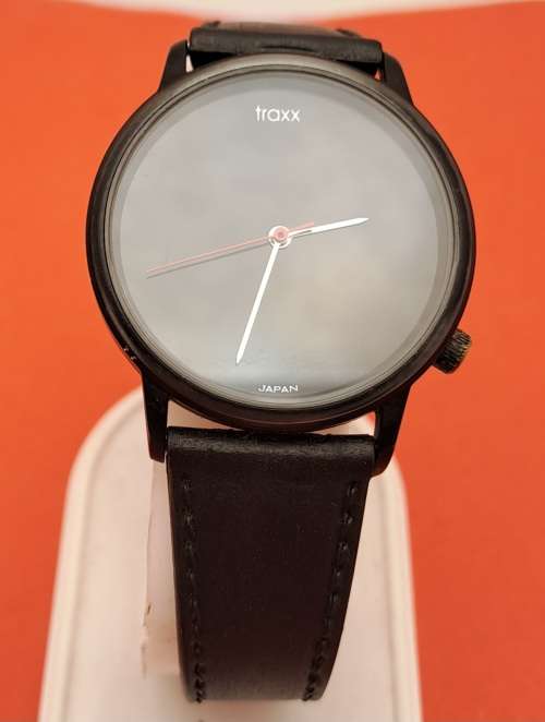 Pre-Owned Traxx Fashion Quartz watch made in Japan -as New -Working