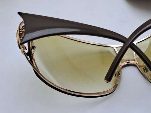 Pre-Owned Giorgio Armani designer Sunglasses -with Case -Used Condition