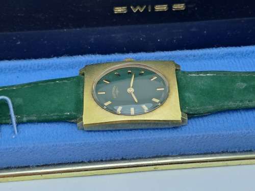 Vintage Rotary Swiss Windup Ladies Watch Working with Box.