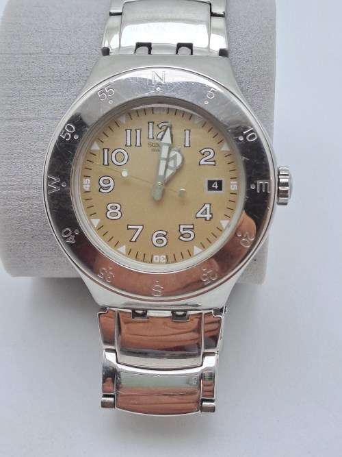 Pre-owned Swatch Irony AG2001 Men`s  Quartz watch Swiss made -Great Condition with box and Papers.