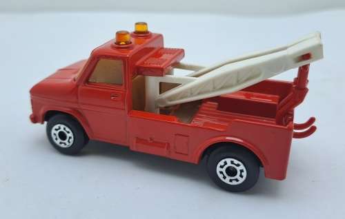 Vintage Die Cast Matchbox Superfast no 61 Wreck truck By Lesney England.