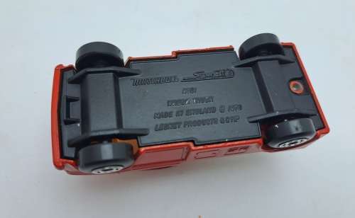 Vintage Die Cast Matchbox Superfast no 61 Wreck truck By Lesney England.