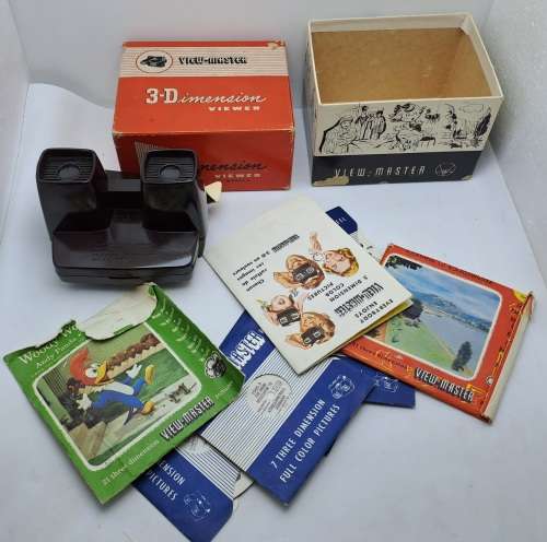 Vintage View-Master Model E 1955-1961 with 9 Reel`s in original Box.