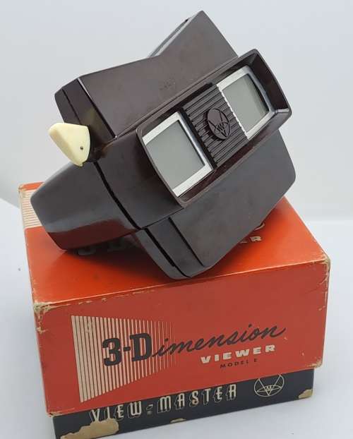 Vintage View-Master Model E 1955-1961 with 9 Reel`s in original Box.