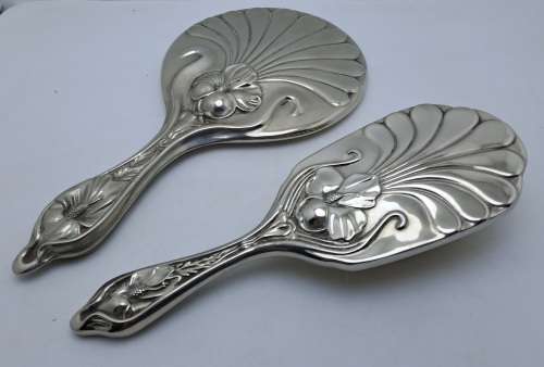 Antique / Vintage Vanity Mirror and Brush set.. (No hallmarks or makers mark)