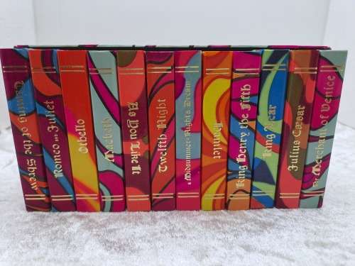 Vintage 1970`s Set of 12 `Midget` Classic Series Shakespeare Books-Publisher Burgess & Bowes.