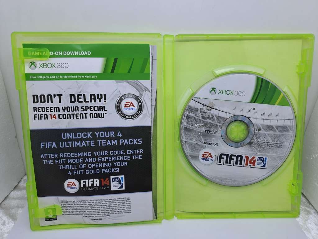 Pre-Owned `FIFA 14 and 16 in Same Case`  for  XBOX 360