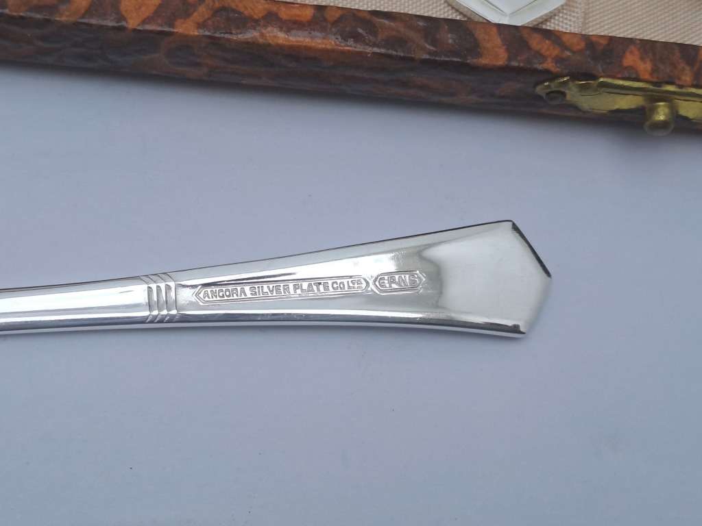 8pc Vintage Angora Silver Plate E.P.N.S TeaSpoon Set -Boxed-England