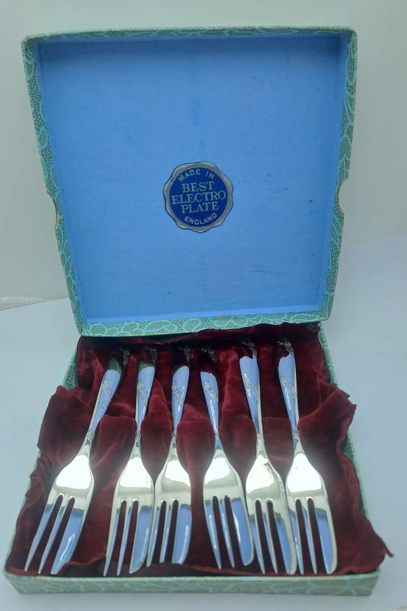 6pc Vintage Angora Best Electro Silver Plate E.P.N.S Cake Fork Set -Boxed