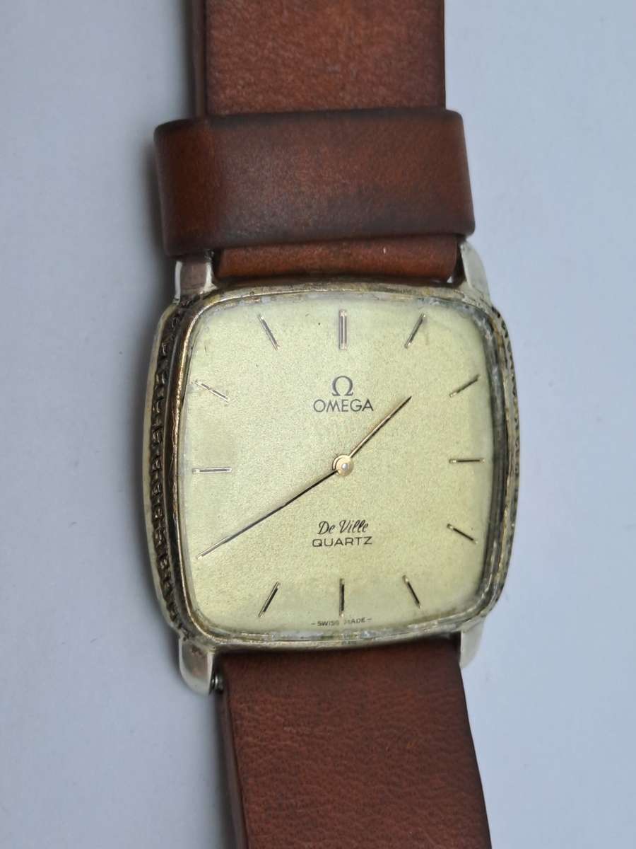 Vintage Omega de Ville Quartz watch -NOT WORKING- Non Omega Leather strap