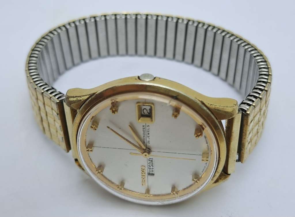 Vintage Seiko Weekdater Automatic Diashock 6206-800IT 26 Jewels  Men`s Watch -Working