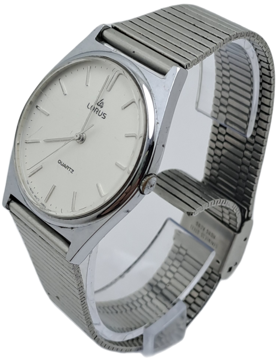 Pre-Owned Men`s 1990`s Lorus Quartz Watch Y131-8010 -Working -Engraved