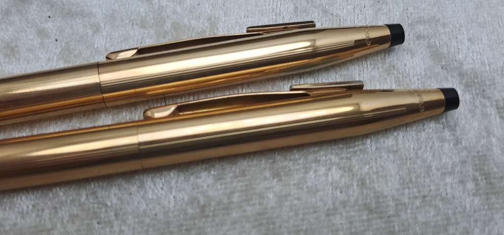 Vintage Cross 1/20 14kt Rolled Gold Pen and Pencil set -In Case - Barclays Branded