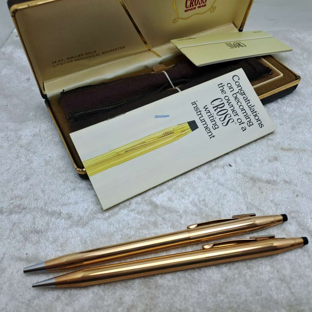 Vintage Cross 1/20 14kt Rolled Gold Pen and Pencil set -In Case - Barclays Branded